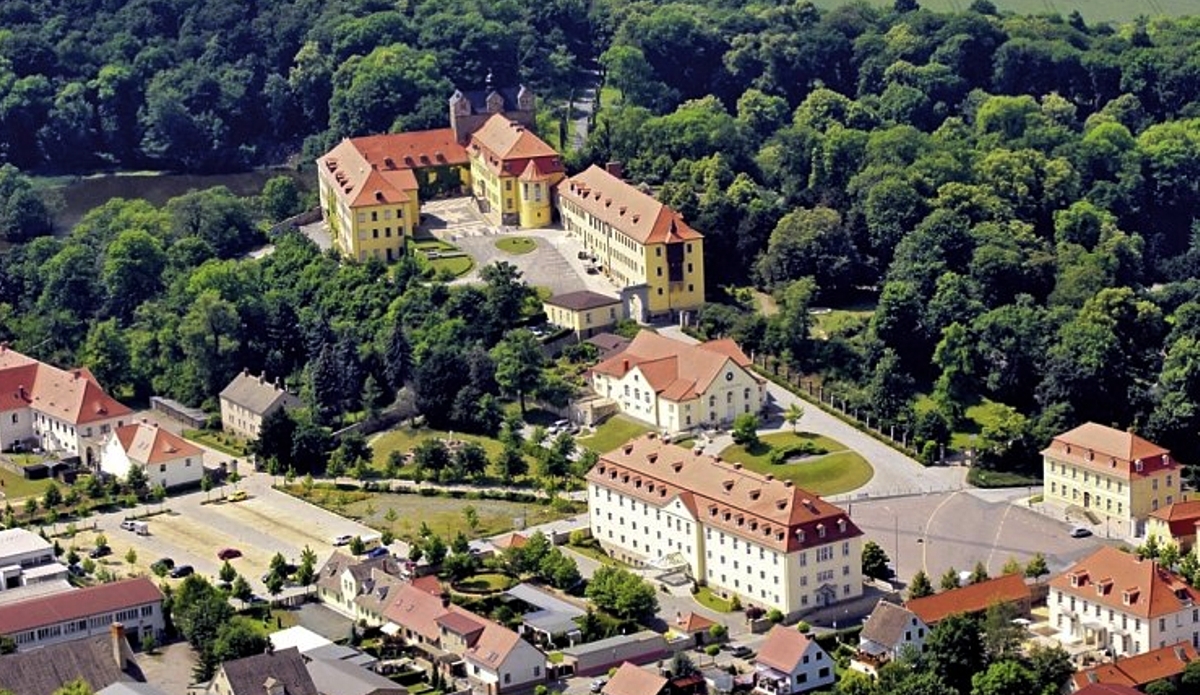 Schlosshotel Ballenstedt (Harz) bei Magdeburg